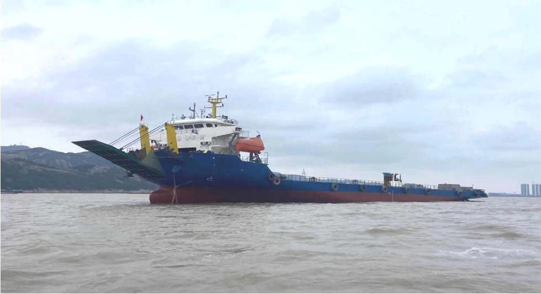 5000 DWT Self Propelled Barge For Sale